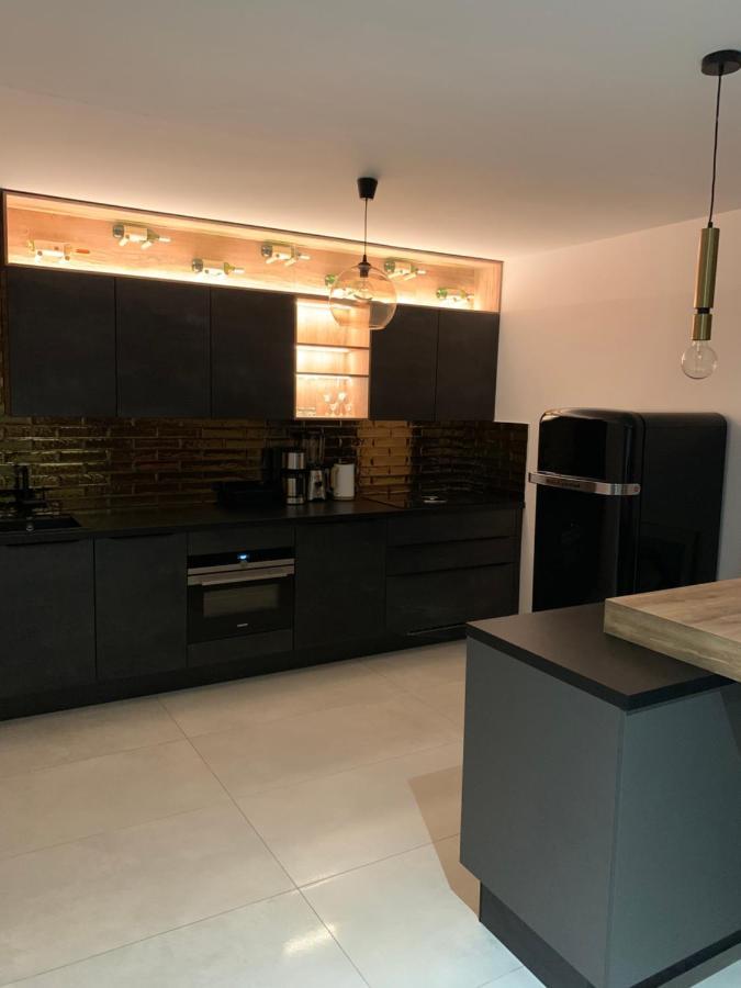 Apartament Gold Zlotoryja Bagian luar foto