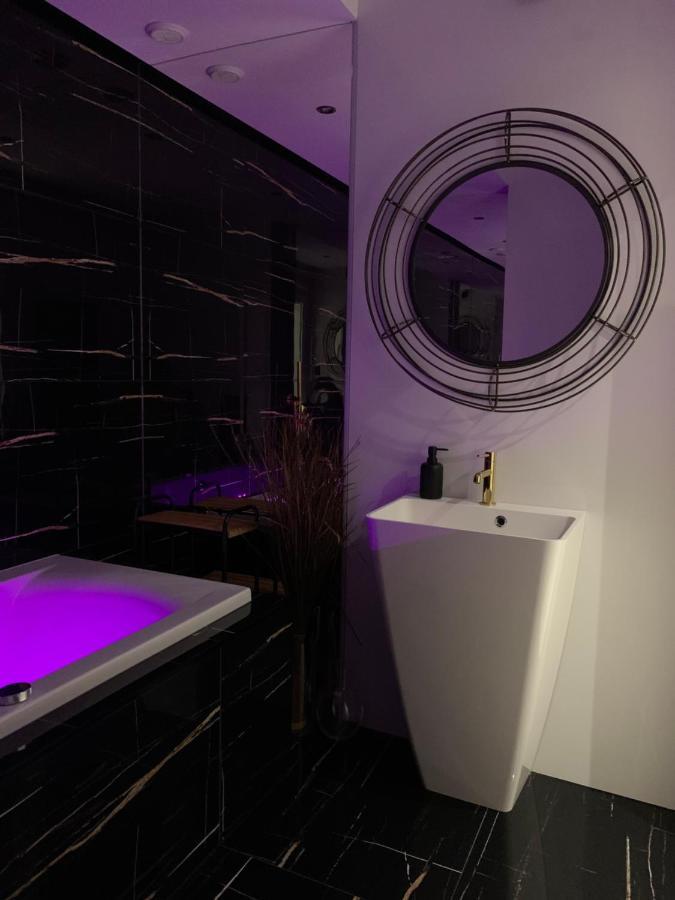 Apartament Gold Zlotoryja Bagian luar foto